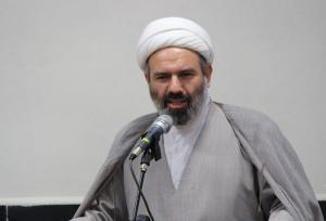تضعیف معرفت در جامعه زمینه انحراف را فراهم می کند