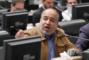 خضریان: آقای مدنی‌زاده! از عاقبت همتی درس بگیرید