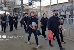 همکاری مرزبانی ایران و عراق در مرز مهران برای تسهیل در تردد زوار کربلا