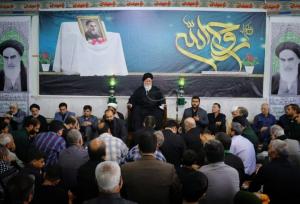 استمرار حیات فکری امام خمینی (ره) نتیجه رهبری حکیمانه و ایمان مردم است