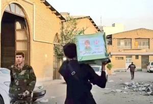 تابوتی که برای حمل آن یک نفر کافی بود