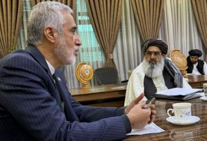 جزئیات سفر پیرصالحی به کابل؛ تسهیل صادرات دارو و تجهیزات به افغانستان