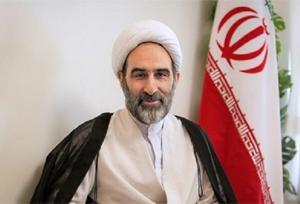 حضور رهبر انقلاب در مراسم عاشورای حسینی نماد شجاعت ایشان است
