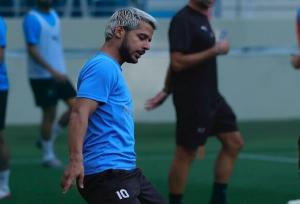 دبل مهدی قایدی مقابل شباب الاهلی در نیمه نخست