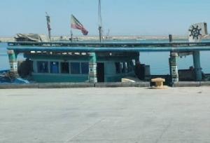 ۲ فروند شناور حامل سوخت قاچاق در آب‌های خلیج فارس توقیف شد