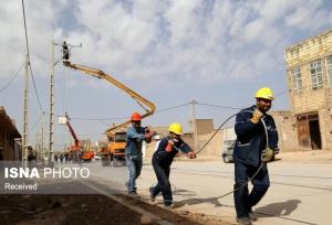 تأمین برق ۲۹۴۴ واحد مسکونی نهضت ملی مسکن در زنجان 