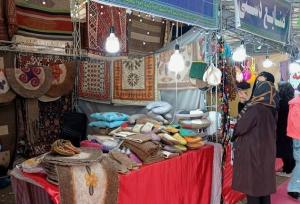 نمایشگاه سوغات هشتگرد تا شب یلدا برپاست