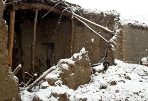 فرماندار: نیمی ازخانه‌های روستایی کوهسرخ در برابر برف و باران تاب‌آوری ندارند