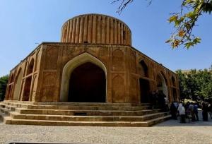 عمارت خورشید قطب گردشگری شهرستان کلات 