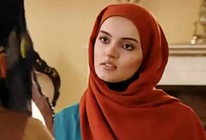 قاب عاشقانه و تازه بیتای سریال آوای باران با همسرش
