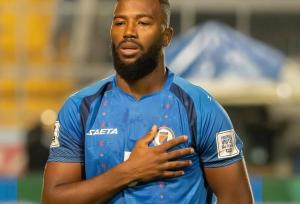 مهاجم استقلال با چند جمله دل یک ملت را به دست آورد