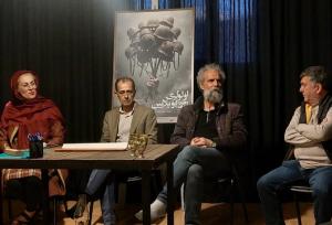 تئاتر «اولولری قویلایین»؛ پیام‌آور صلح روی صحنه تبریز