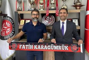 یک پرسپولیسی در ترکیه مدیر شد+ عکس