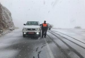 مسدود شدن گردنه ته‌ته بر اثر برف و کاهش شدید دید