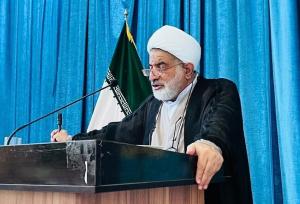 همه دولت را برای برون رفت از مشکلات یاری کنند