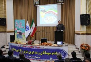 سجادی: مسئولان از صدای دانشجویان برای اصلاح مسیر بهره ببرند