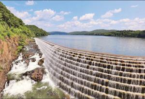 آبخیزداری از ارکان اساسی حفاظت از منابع طبیعی کشور است