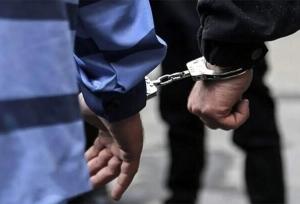 دستگیری ۲ سارق خودرو در رباط کریم؛متهم به ۱۰ فقره سرقت اعتراف کرد