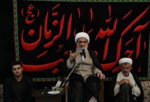 پیامبر (ص) تجلی ارزش‌های انسانی در حد اعلی و سجایای فرا بشری بودند
