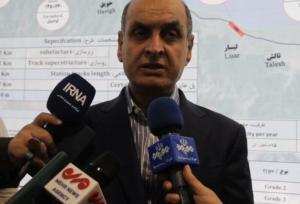 تردد ترانزیتی از مرز آستارا به ۸۰۰ کامیون در روز افزایش می‌یابد