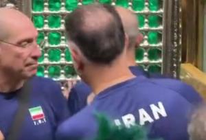 حضور سرمربی ایتالیایی تیم ملی والیبال در حرم امام رضا(ع)