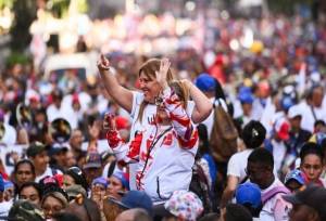 هزاران نفر در ونزوئلا خواستار بازگشت مادورو شدند