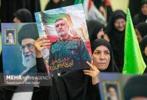 حضور گسترده مردم در مراسم گرامیداشت شهدای اقتدار در شهرری