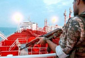 توقیف کشتی خارجی در دریای عمان