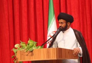 امام جمعه در بصیرت افزایی و وحدت عمومی جامعه نقش کلیدی دارد