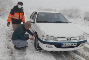 استفاده از زنجیرچرخ در محورهای برف‌گیر چهارمحال و بختیاری الزامی است