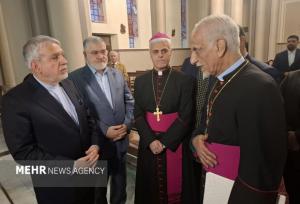 بازدید استاندار تهران از کلیسای سنت ژوزف و تبریک سال نو به مسیحیان
