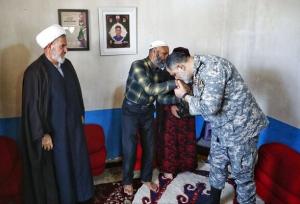 دریادار ایرانی: مقاومت ملت ایران پیام کوبنده‌ای به دشمن بود