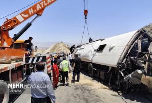 آخرین وضعیت درمانی مصدومان واژگونی اتوبوس محور فیروزآباد – کوار