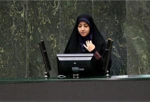 سعیدی: مشکل نیروهای شرکتی حل و فصل شود