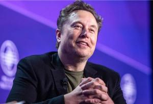 پاداش یک تریلیون دلاری ماسک و تولید روبوتاکسی