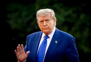 علت کنار زدن معارضان ونزوئلایی توسط ترامپ از دید وال استریت ژورنال