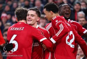 کریسمس شیرین قرمزها با یادگاری‌های ژوتا