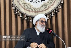 امروز جبهه حق و باطل پنجه در پنجه یکدیگر انداخته اند