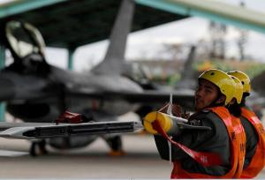 دولت ترامپ فروش ۱۱ میلیارد دلار سلاح به تایوان را کلید زد