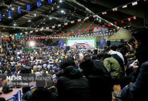 جشن میلاد امیرالمؤمنین(ع) و بزرگداشت شهید سلیمانی در قم برگزار شد