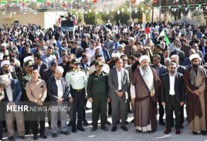 راهپیمایی ۲۲ بهمن در شهر حاجی آباد برگزار شد