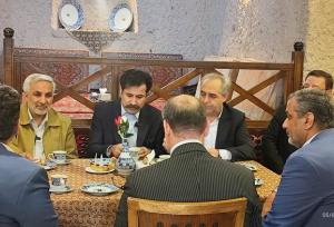 معاون رئیس جمهور از کندوان شهرستان اسکو بازدید کرد