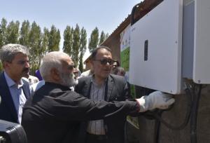 ۲ نیروگاه خورشیدی چاه آب کشاورزی در اراک به بهره‌برداری رسید