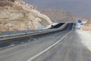 قطعه ۷ آزادراه شیراز-اصفهان آماده بهره‌برداری است