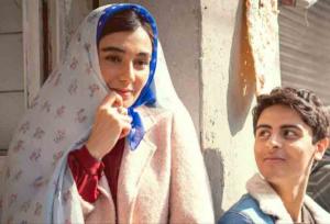 خبرنگاران قم به تماشای «بچه مردم» نشستند