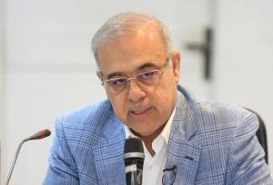 همدلی ایجاد شده در حریق بندرعباس را باید به خدمت حل مشکلات بگیریم