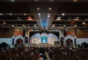 افتتاح نمایشگاه قرآن و عترت در تبریز