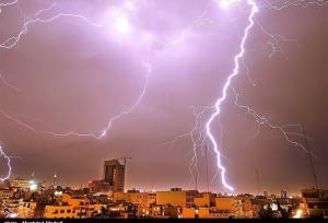 تداوم رگبار و وزش باد شدید در تهران تا دوشنبه