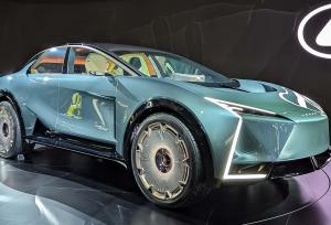 شاسی‌بلند لکسوس ال اس جدید هم آشکار شد!