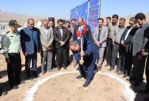کلنگ‌زنی نخستین نیروگاه خورشیدی در شهرستان آوج